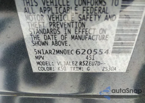 2014 Nissan Pathfinder Sv z USA, uszkodzony, nr VIN 5N1AR2MN0EC620554